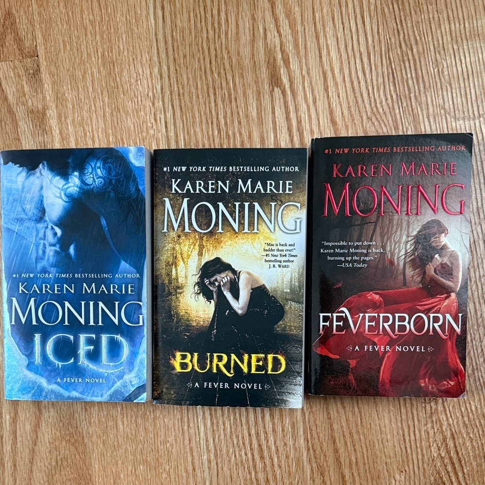 Karen Marie Moning Fever Series Paperback Set